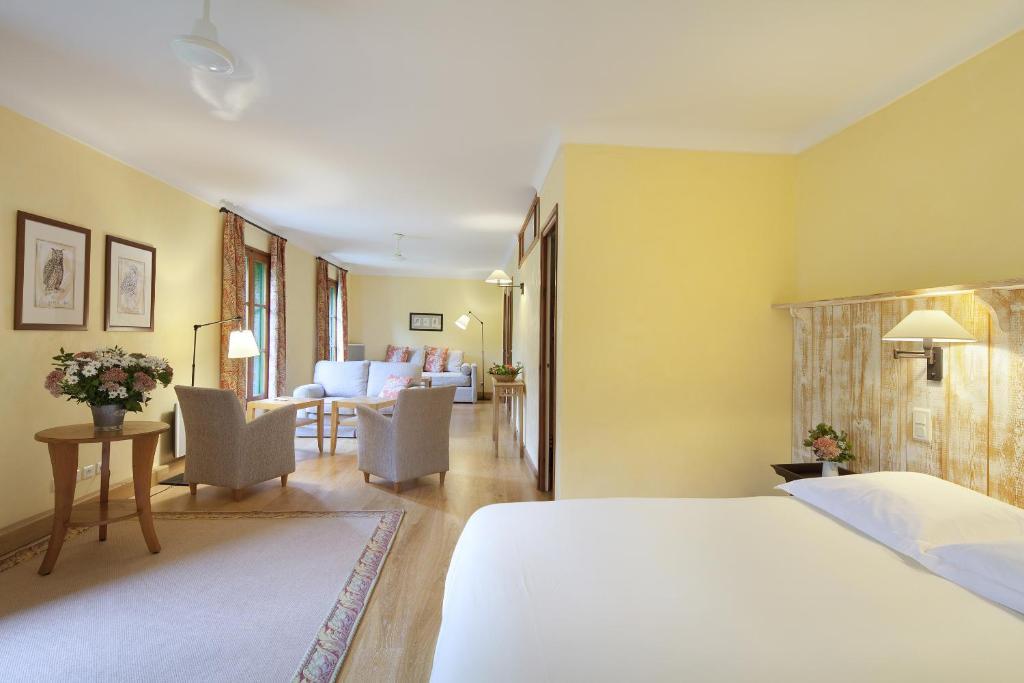 Le Grand Hotel Moltig les Bains Стая снимка