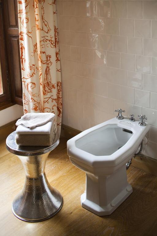 Le Grand Hotel Moltig les Bains Стая снимка
